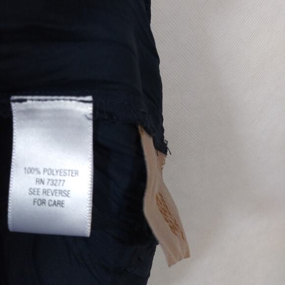 Dana Buchman Navy Blue Crinkle Short Sleeve Button Front Blouse Tie Neck Size 1X - Picture 6 of 7